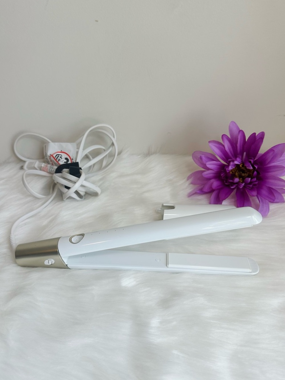 T3 White Hair Straightener with Silver Accent